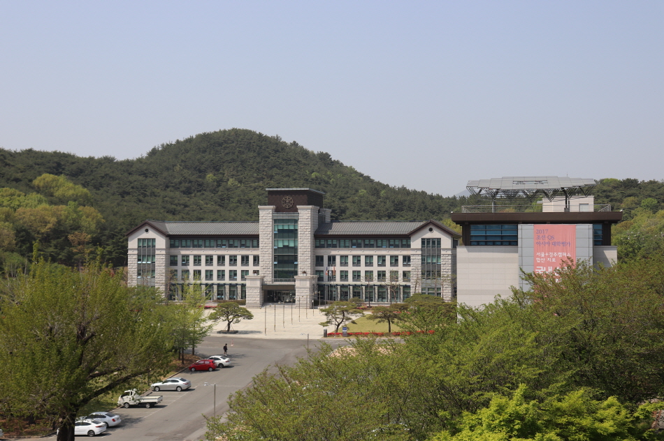 4월 학교 전경사진